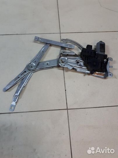 Стеклоподъемник электрический передний правый Ope