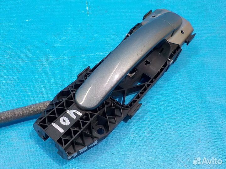 Ручка двери передняя правая наружная volkswagen Ti