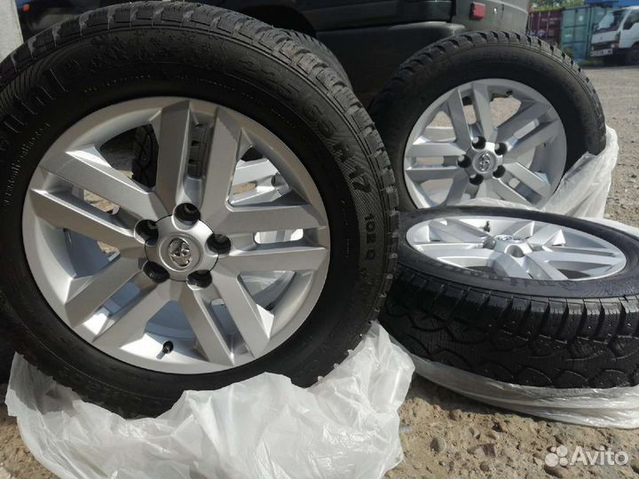 Continental ContiIceContact 4x4 225/65 R17