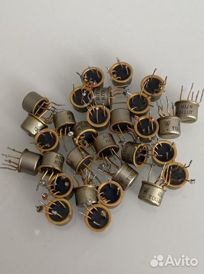 Микросхемы серии, радиодетали 140,101 и т д