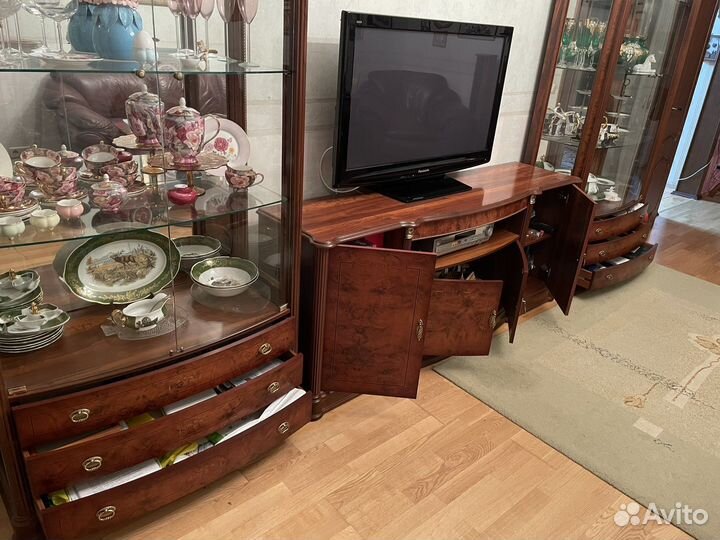 Стенка под телевизор