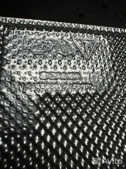 Теплозащитный кожух двигателя Скания 6 2456752