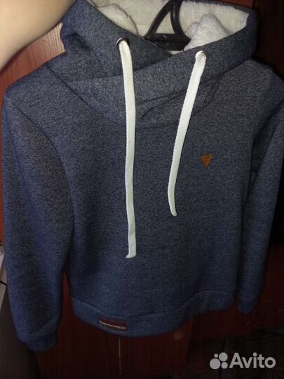 Спортивный костюм женский