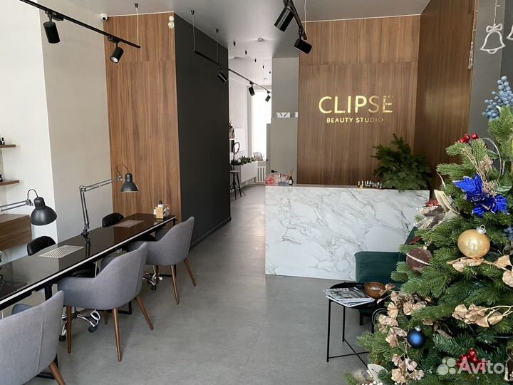 Администратор студии маникюра Clipse