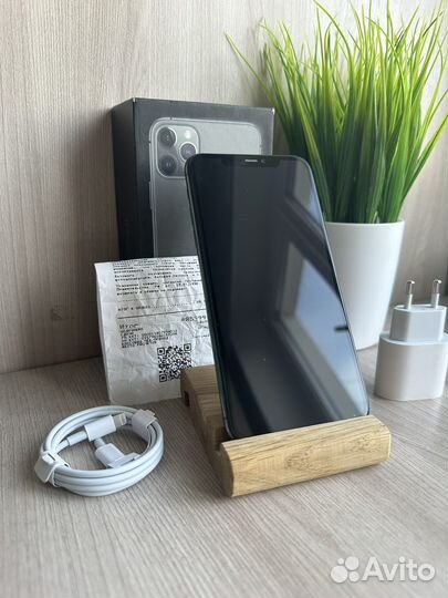 iPhone 11 Pro Max, 64 ГБ