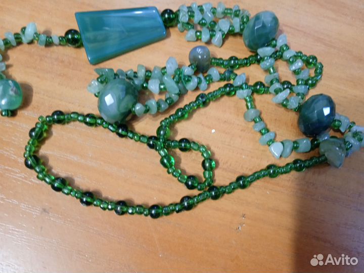 Бусы зеленые. Агат