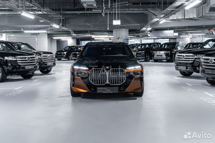 BMW 7 серия 4.4 AT, 2022, 2 000 км