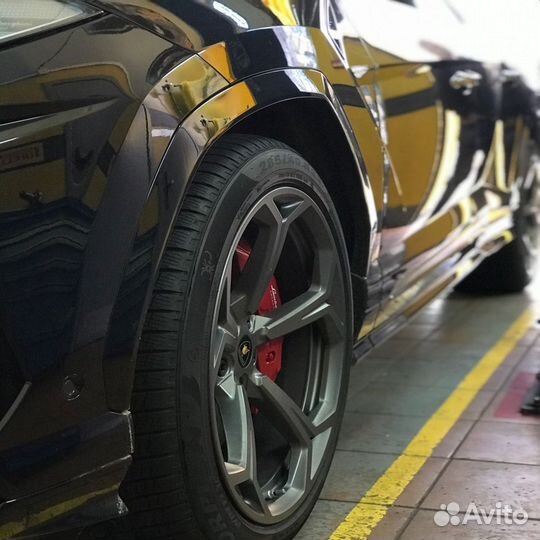 Pirelli Scorpion Winter 285/40 R22 и 325/35 R22 114W