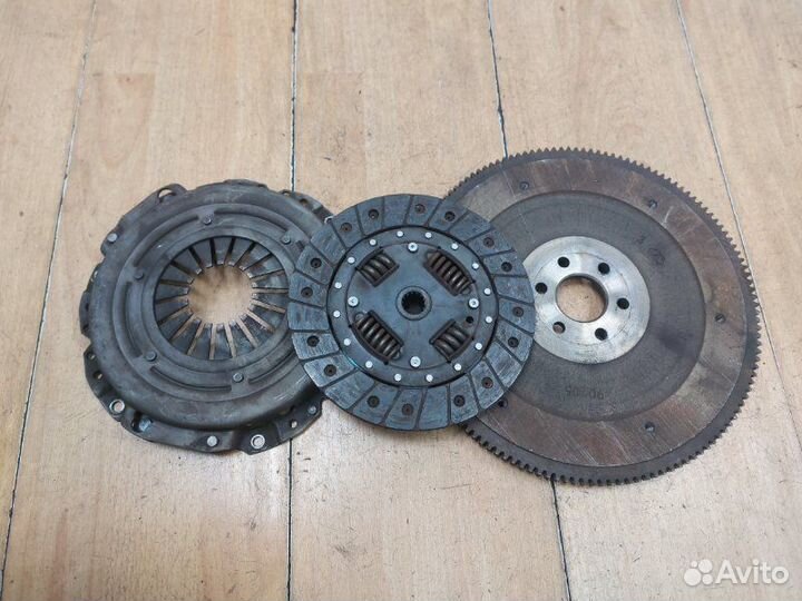 Комплект сцепления Opel Corsa B X12XE 1999