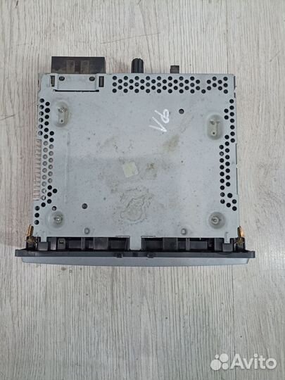 Магнитола Renault fluence