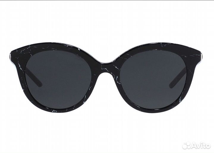 Солнечные очки Prada