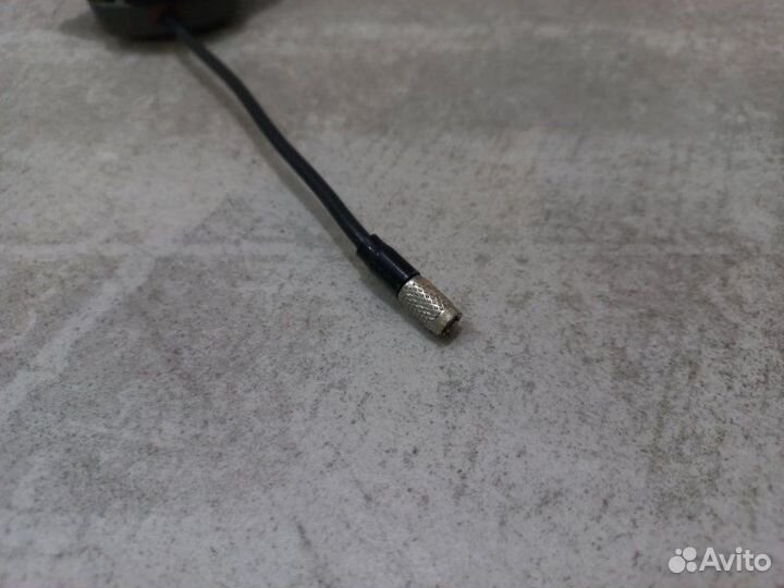 Антенна Bmw 735 E38 M62B35 1999