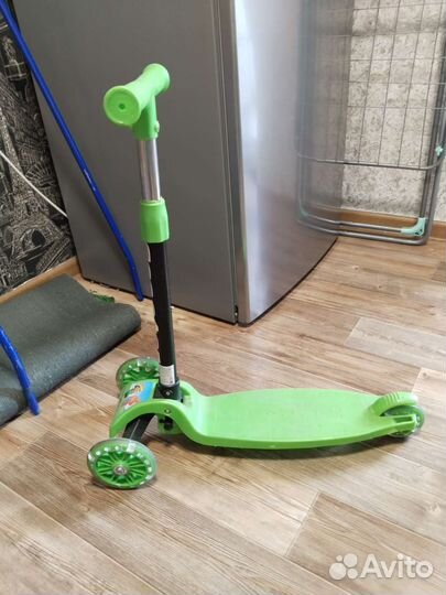 Самокат детский трехколесный бу