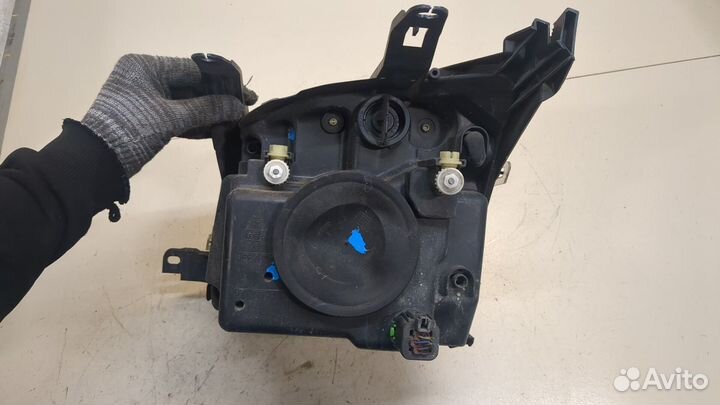 Фара (передняя) правая Ford Fusion, 2003