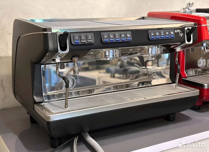 Кофемашина Nuova Simonelli Appia Life 2 Gr V