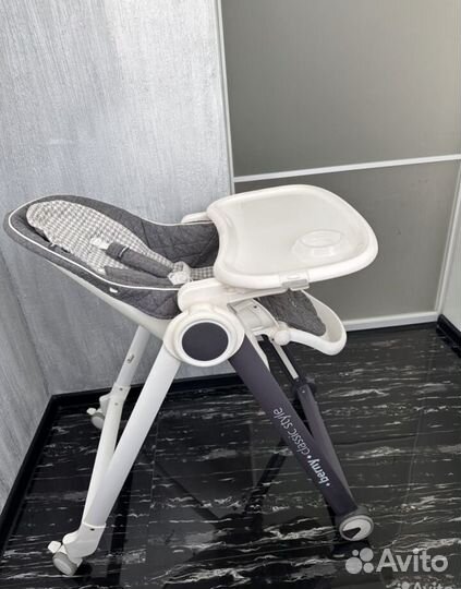 Стульчик для кормления happy baby berny