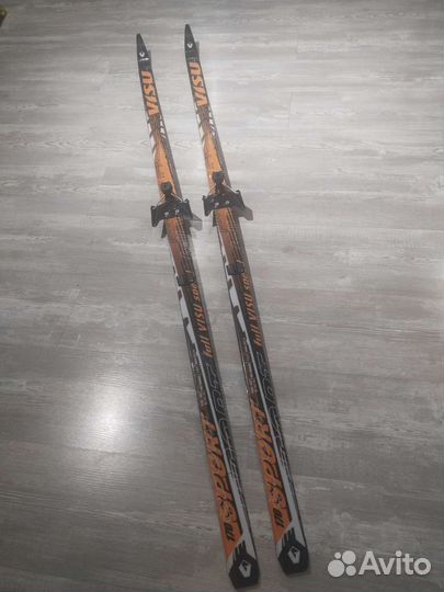 Беговые лыжи