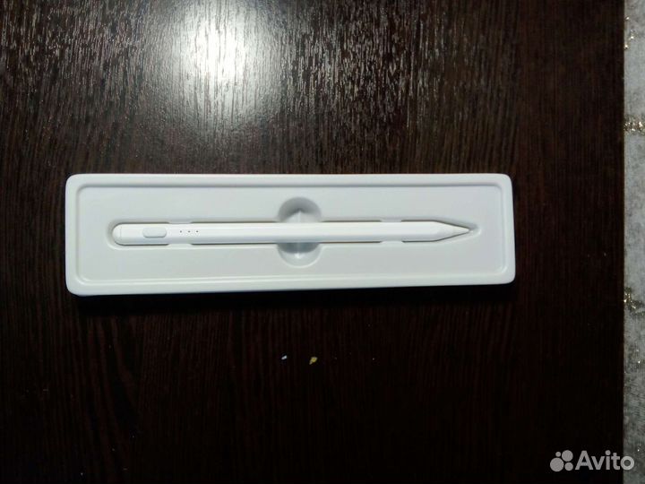 Стилус перо на iPad celona store