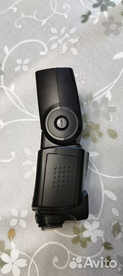 Вспышка камеры Canon