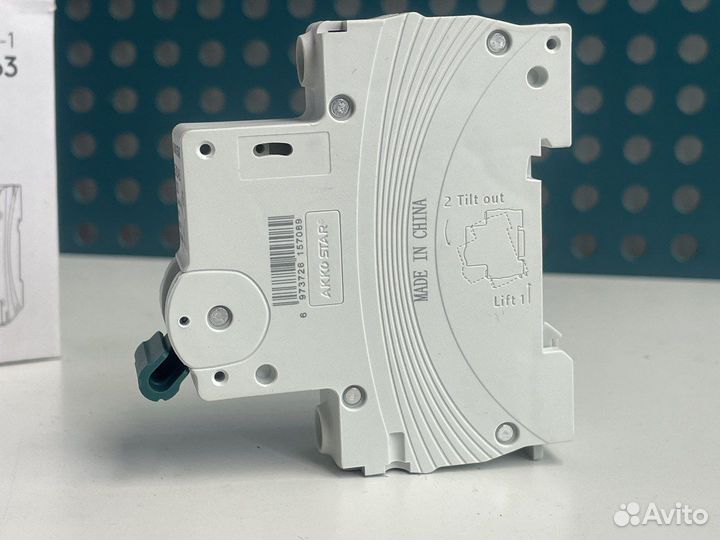 Автоматический выключатель EXB3-63 6KA 1P C32