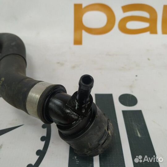 Патрубок системы охлаждения Volkswagen Tiguan 2