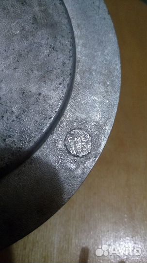 Медальон (знак) из СССР Ленин