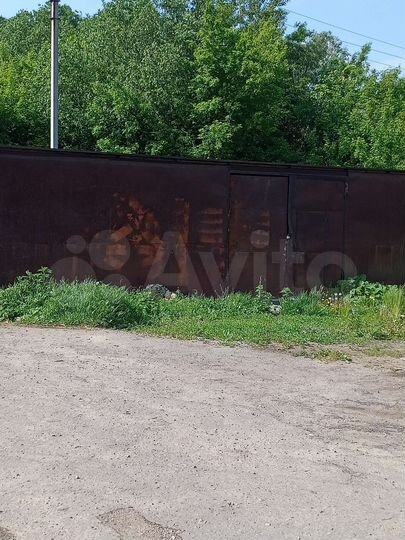 Гараж, > 30 м²