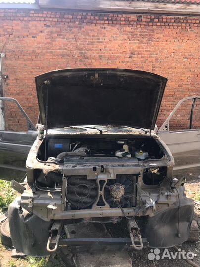Капот на УАЗ патриот