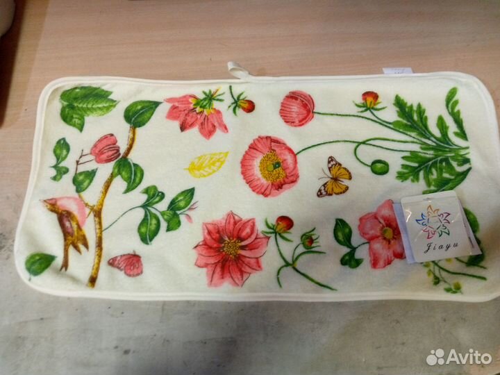 Махровые полотенца, салфетки