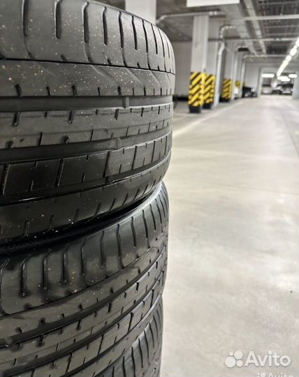 Pirelli P Zero 285/35 R18