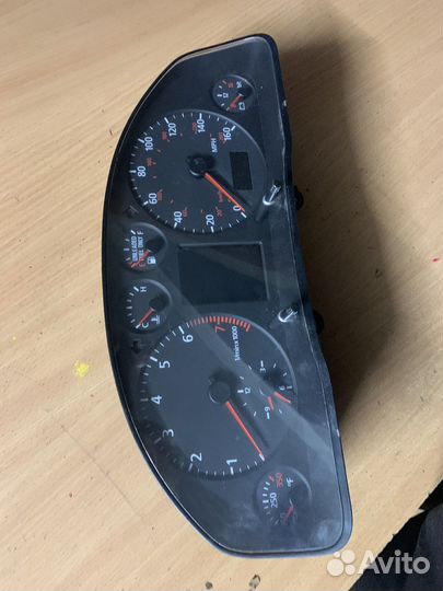 Панель приборов audi A6 C5 1997-2004