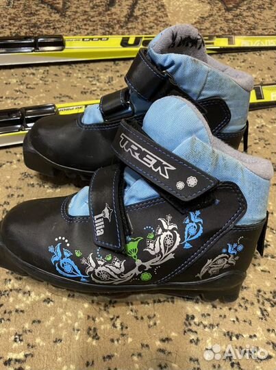 Лыжные ботинки