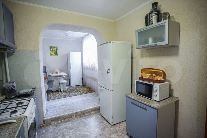 4-к. квартира, 90 м², 2/10 эт.