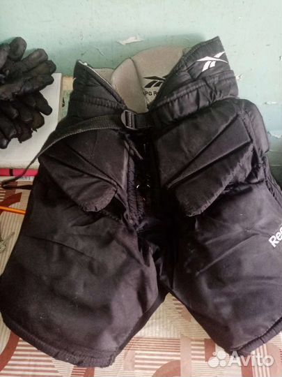 Хоккейные шорты reebok