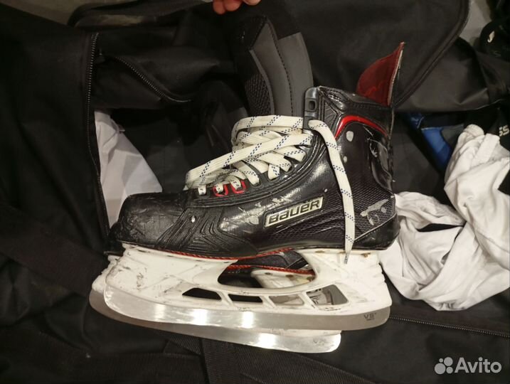 Хоккейные коньки bauer 1х