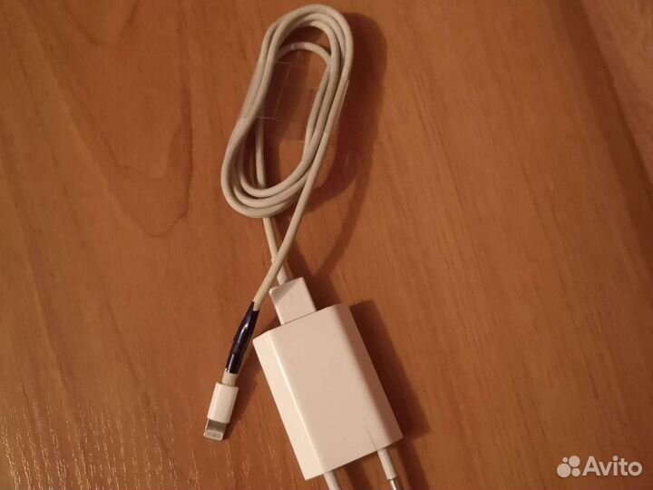 Зарядное устройство на iPhone