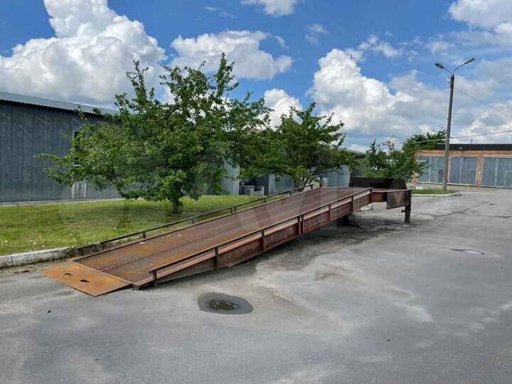 Склад, 1300 м²