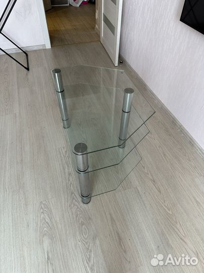 Стеклянная тумба