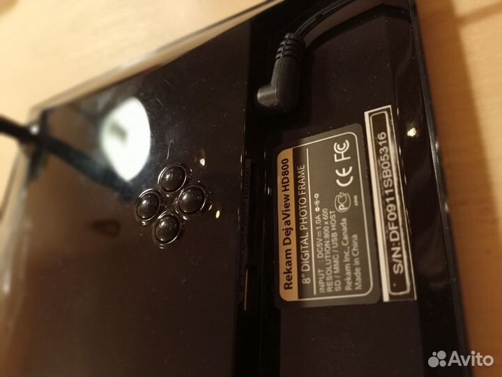 Цифровая фоторамка Rekam dejaview HD800