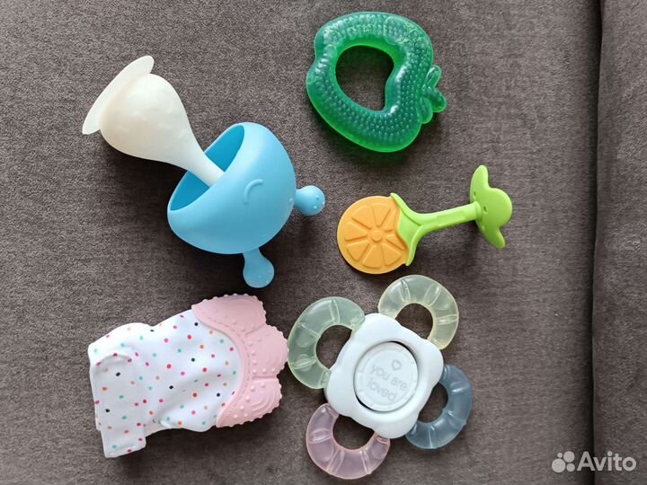 Игрушки пакетом для малышей