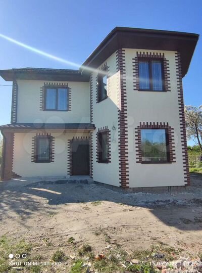 Дом 180 м² на участке 12 сот.