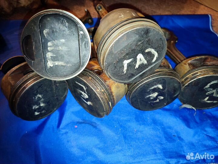 Aqf AXQ поршень с шатуном 4.2 audi