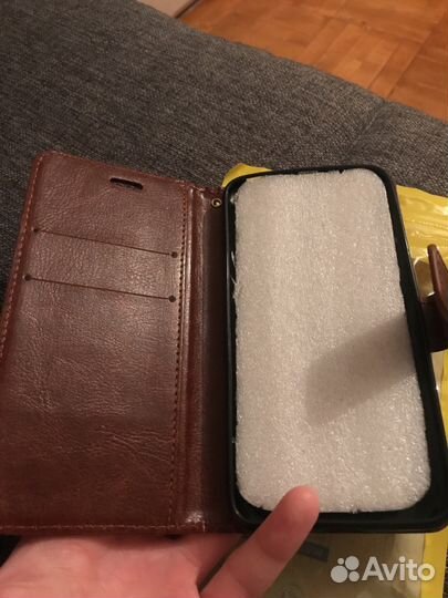 Чехлы и плёнки для телефона