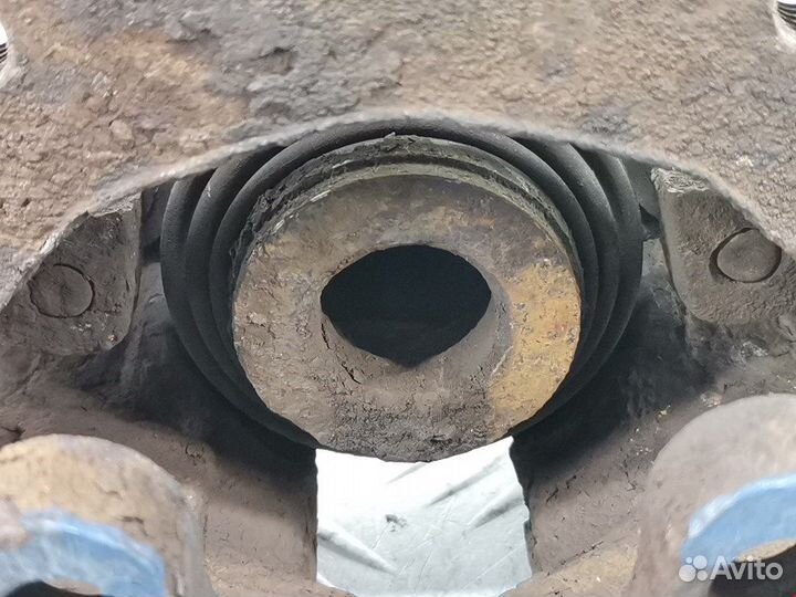 Суппорт задний левый для BMW 3-Series (E46)