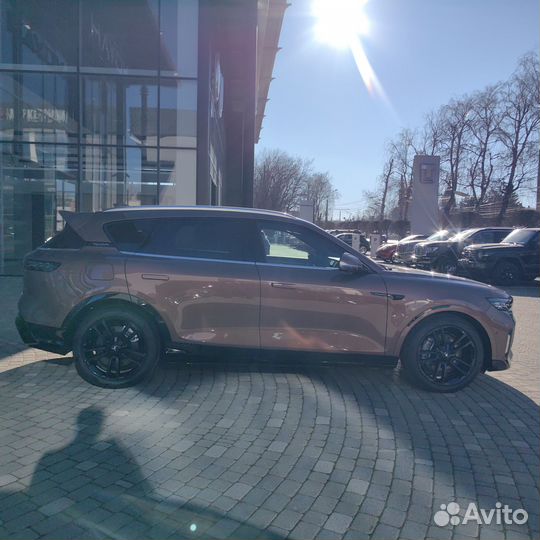 Voyah Free 1.5 AT, 2024