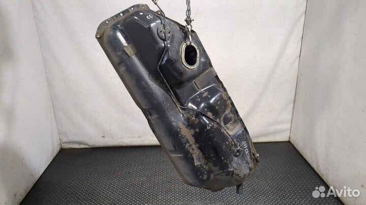 Бак топливный Toyota Previa (Estima), 1995