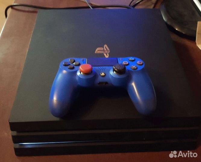 Sony PS4 pro 1tb