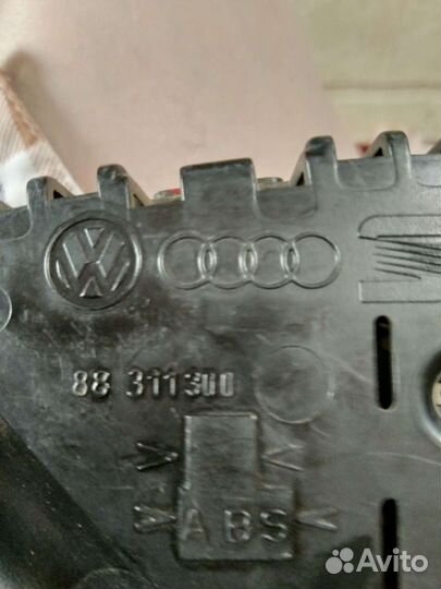 Панель (щиток) приборов Audi A6 двигатель 2.4