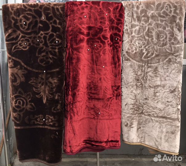 Плед с камнями