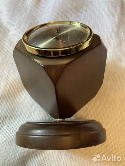 Часы - метеостанция